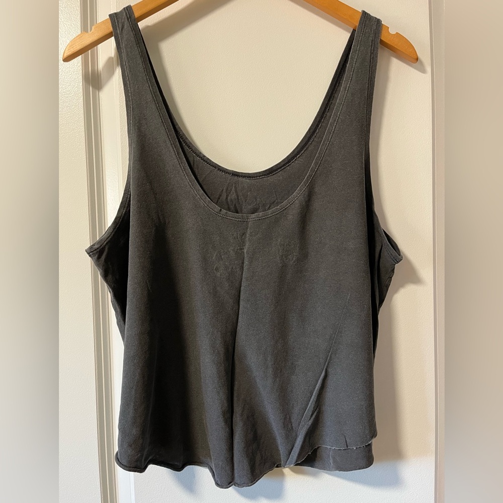 RVCA Tank - Picture 2 of 3